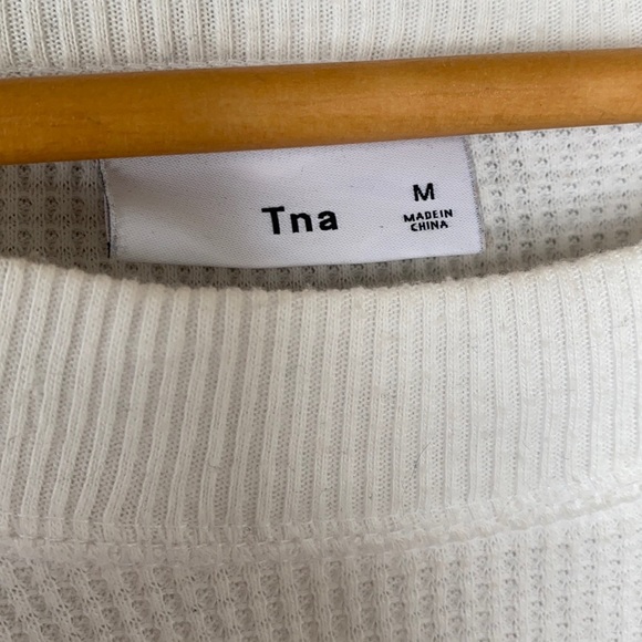 Aritzia Crewneck [White] - Picture 3 of 7